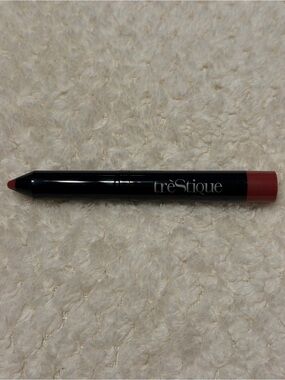 ✨NWOT‼️TreStiQue Lip Glaze - English Rose